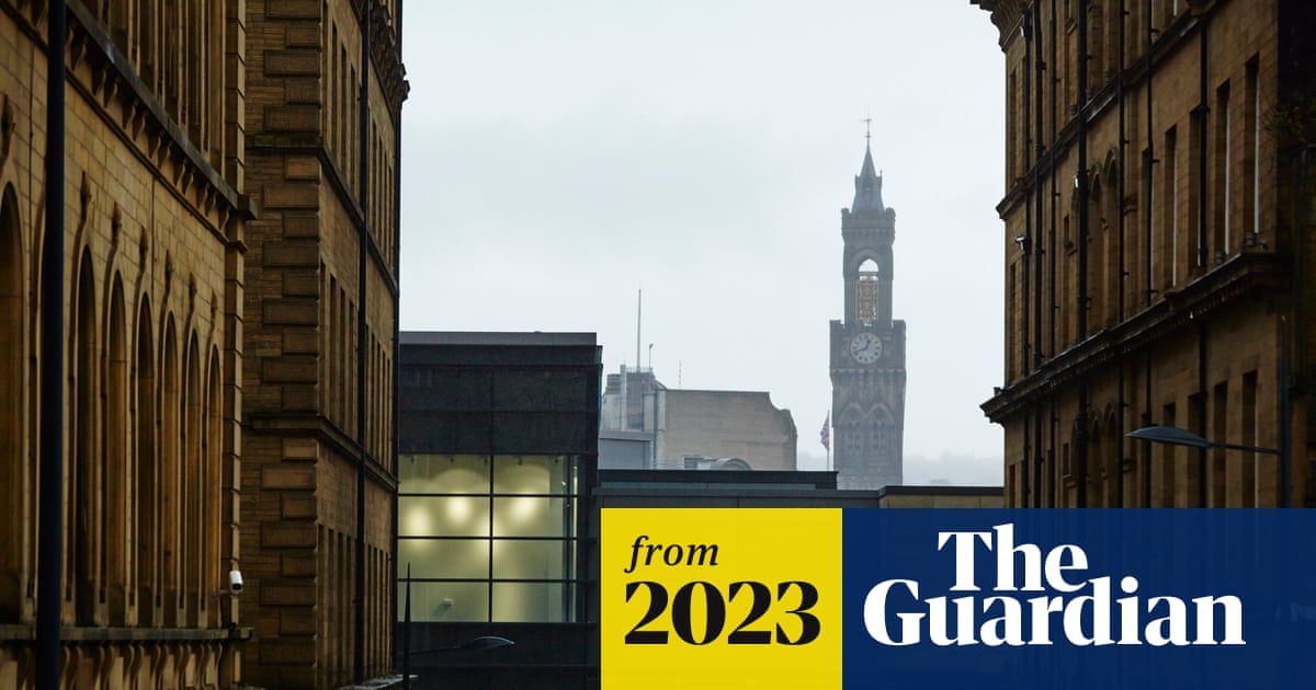 docjohnwright's tweet card. People in Bradford made more GP and A&E visits for breathing problems after polluted days, researchers find