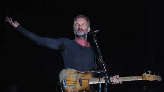 NPORadio2's tweet card. Het botert al langer niet tussen de oud-bandleden van The Police, maar ze lijken afgelopen week een breekpunt te hebben bereikt: Andy Summers en Steward Copeland slepen Sting voor de rechter.