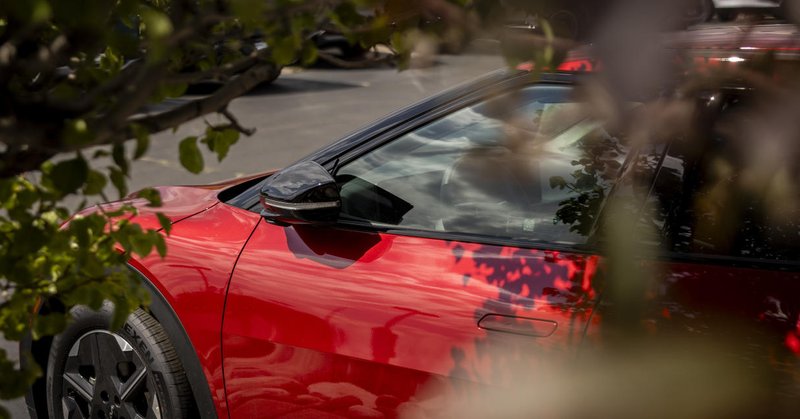 Tweet card summary image