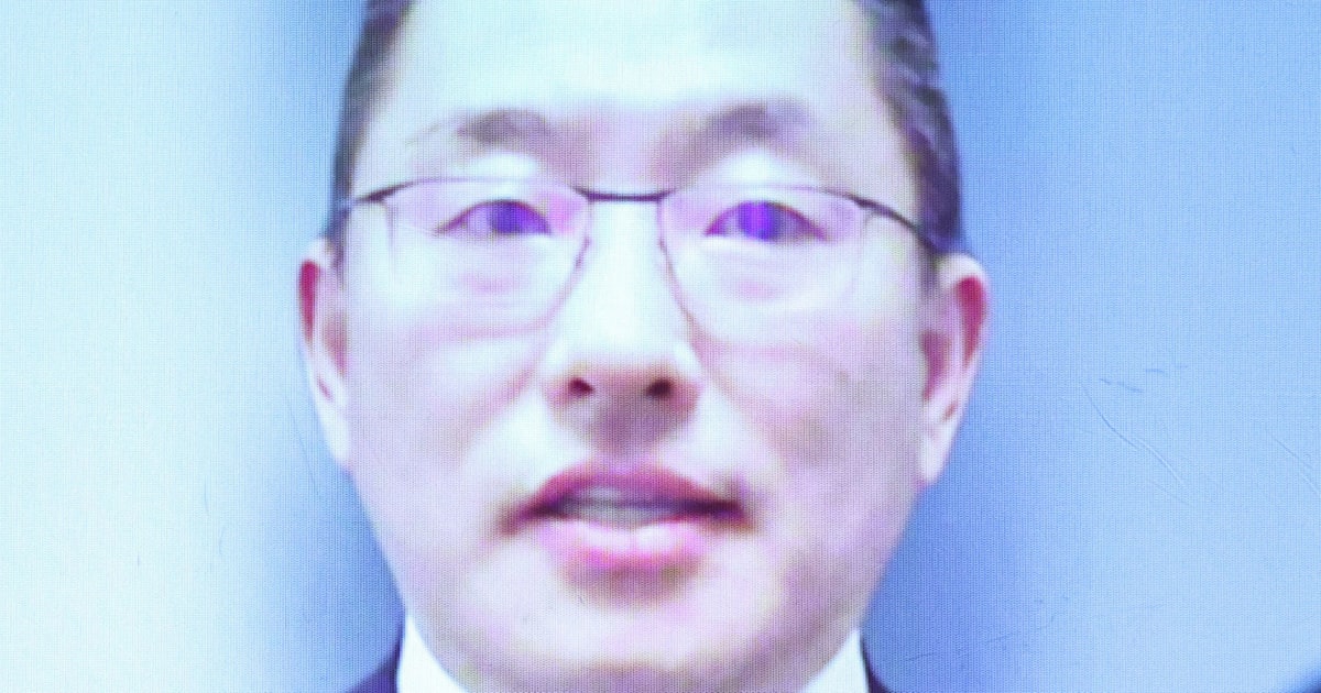 bashisan's tweet card. ビジネスツールに人工知能（AI）が組み込まれることで企業活動のスピードは速まる。情報の収集・要約やコンテンツの作成、意思決定すらも支える。昔のマイクロソフトにあったソフトウエアをチェックする「テスター」という職種は今はない。不必要になる仕事もあれば、新たに生まれる仕事もある。自律的に作業するエージェントAIに対し、人間に残るのは「責任をとる」役割だ。どのAIがどんな作業をしたか、正しいものかを