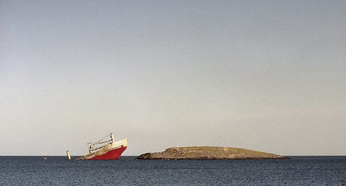 paulmilnershair's tweet card. El Festival Internacional de Fotografía de Autor Ojos Rojos se celebra en las localidades de Xàbia y Dénia.