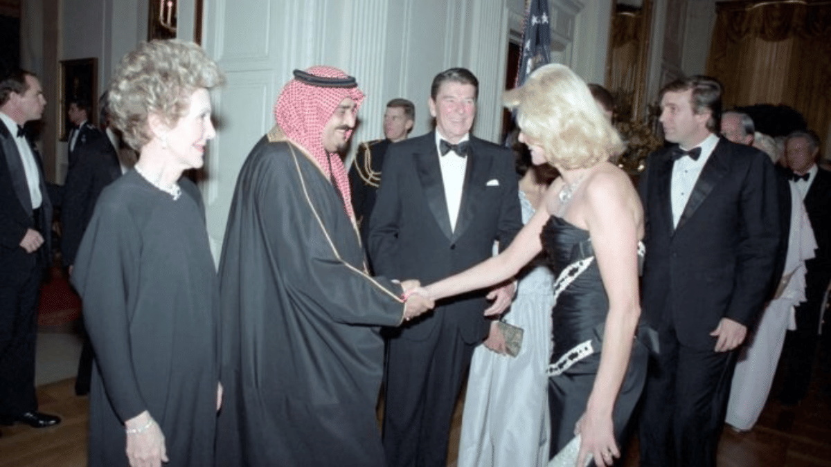 ThePrintHindi's tweet card. इसमें कोई संदेह नहीं कि सऊदी अरब ने अपनी समस्याओं को खुद बढ़ाया है, जिसका कारण नेतृत्व का अहंकार और खराब सलाह है. ‘दि लाइन’ इसका स्पष्ट उदाहरण है.