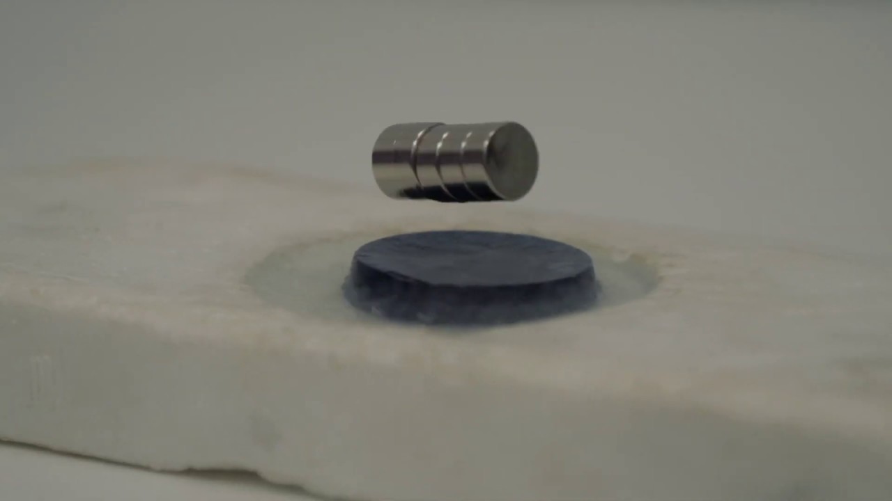 robBuitron's tweet card. Sinterbot: What if you could 3D Print Superconductors?