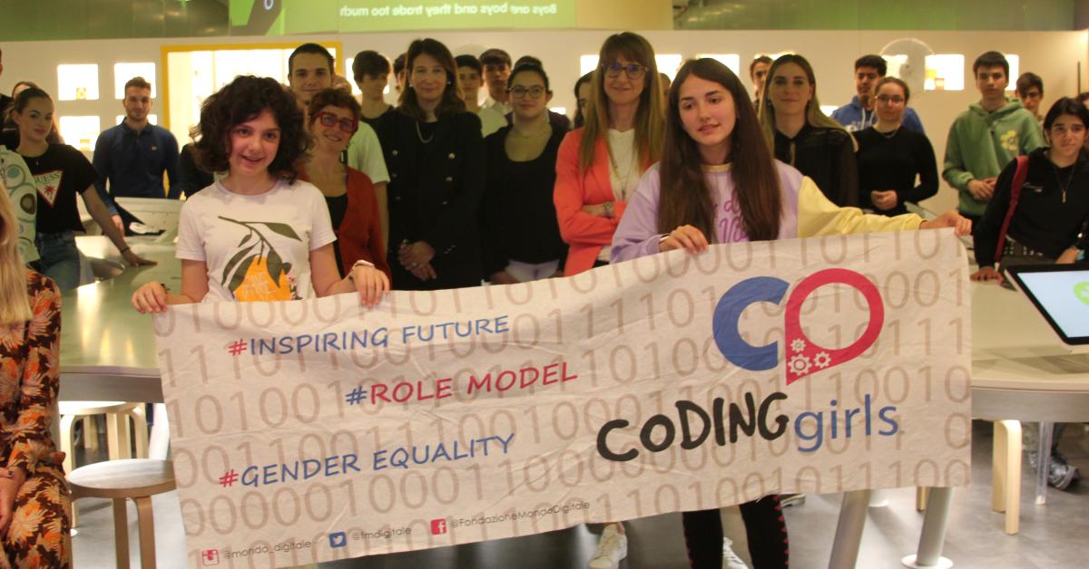 fmdigitale's tweet card. Al via oggi, lunedì 6 novembre, la terza edizione di Coding Girls a Torino, il progetto promosso con la Fondazione Compagnia di San Paolo per sens...