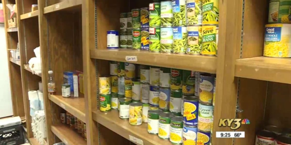 DetroitChanges's tweet card. It has food, clothing, and toiletries ready for the public