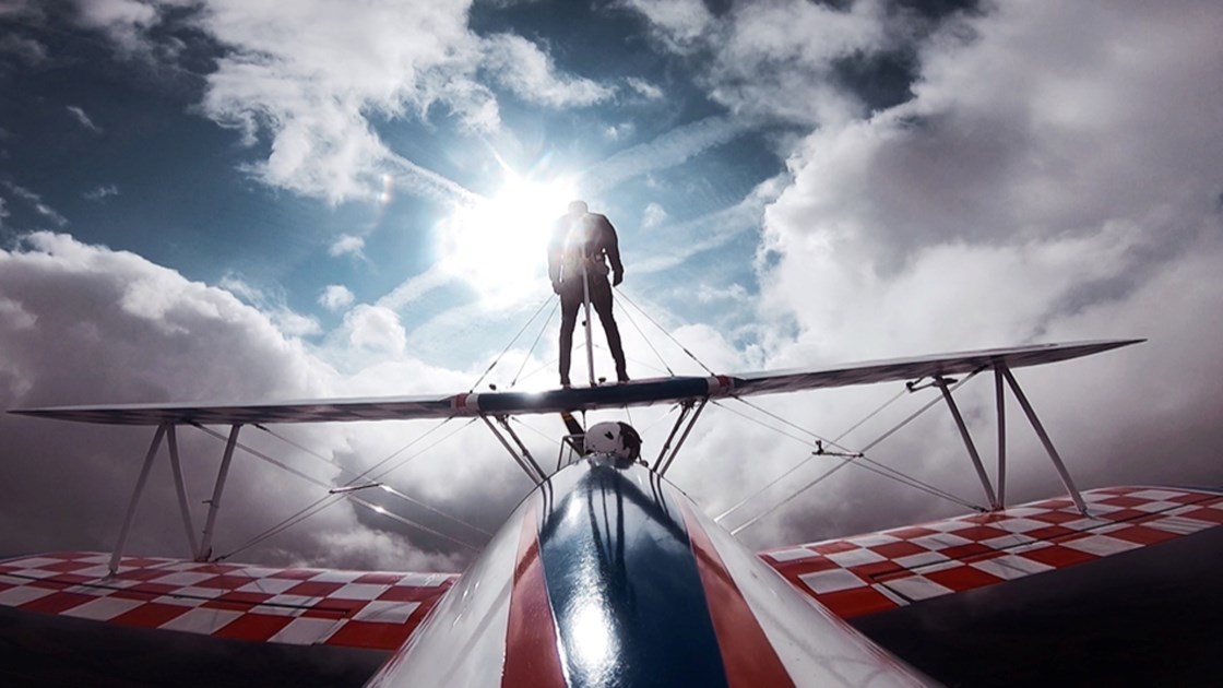 Dee1063's tweet card. Help Jeff Banks raise money to support Hospice of the Good Shepherd