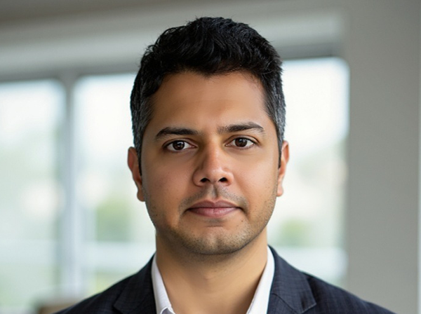 DocDatabaseCom's tweet card. Successful machine learning (ML) pipelines depend on effective data modeling, making use of SQL and NoSQL database technologies in general. 