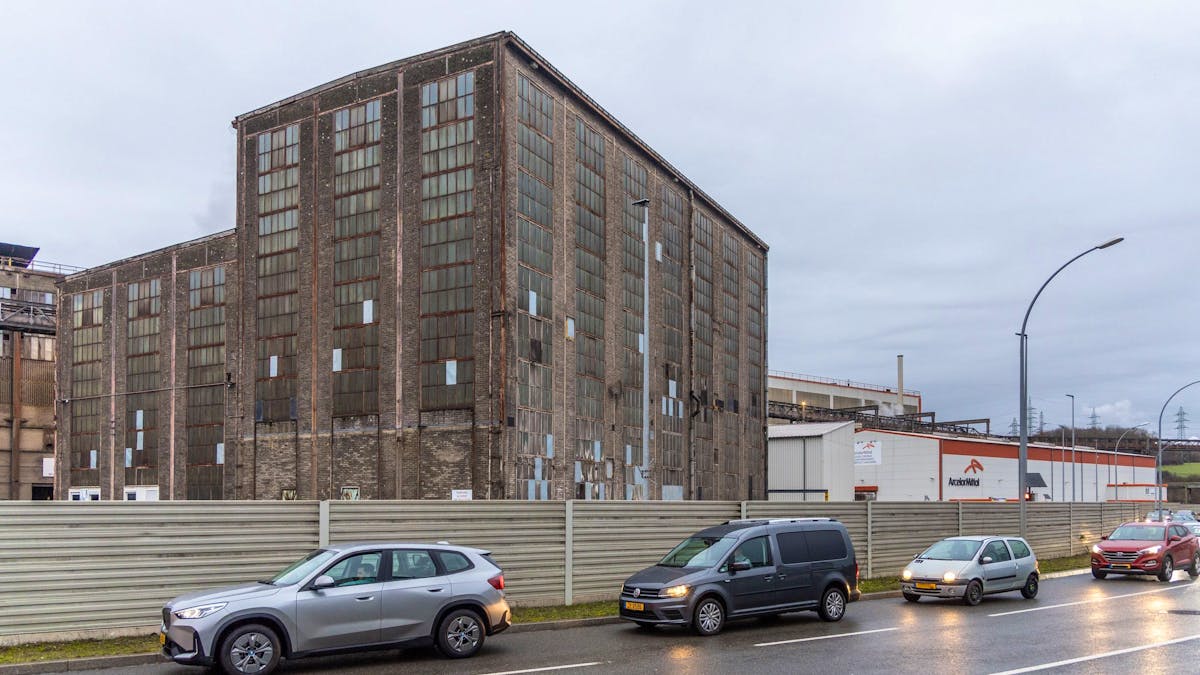 lessentielde's tweet card. Entlang der Umgehungsstraße von Differdingen sind umfangreiche Bauarbeiten geplant.