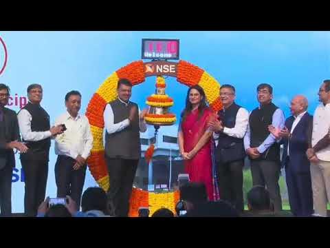 Janasthan1's tweet card. "नाशिकला आर्थिक बूस्ट! क्लीन गोदावरी बॉण्ड्सची NSE वर एंट्री"