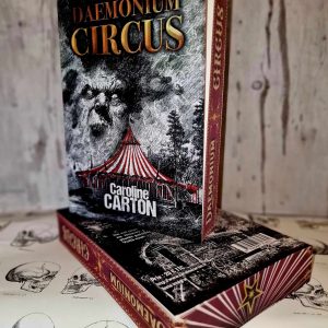 Recitsdegeek's tweet card. Un cirque hors du commun…