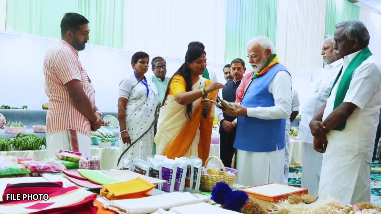 narendramodi's tweet card. In August this year, a group of farmers from Tamil Nadu met me and talked about how they were practising new agricultural techniques to boost sustainability and productivity. They invited me to a...