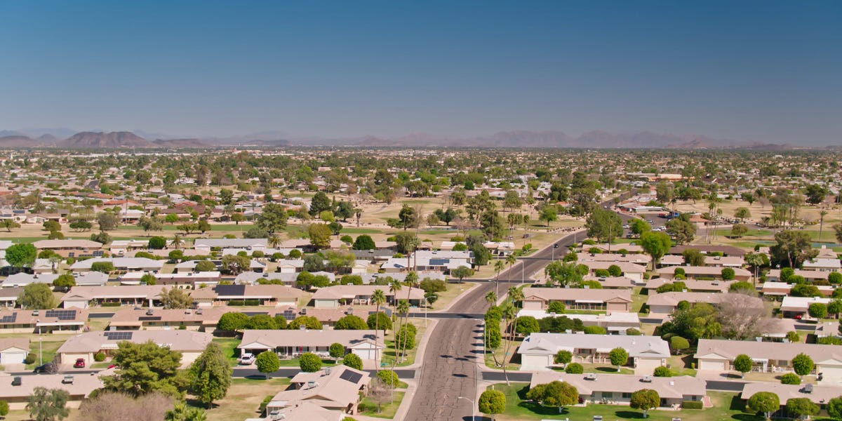 ForcedPhysics's tweet card. A deal involving a proposed Google data center in Mesa, Arizona, guaranteed the company 1 million gallons of water a day to cool the future facility.
