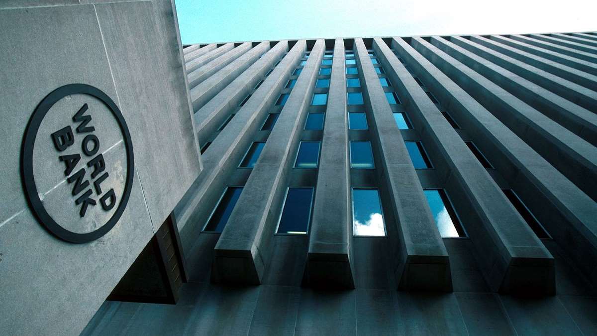 IntelligentUnit's tweet card. Developing countries paid out $741 billion more in principal and interest on their external debt than they received in new financing between