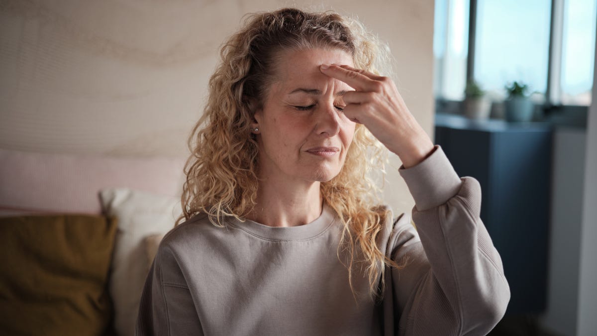 CNETNews's tweet card. The best part is that you don't need to buy anything extra to get to these pressure points to reduce your anxiety.