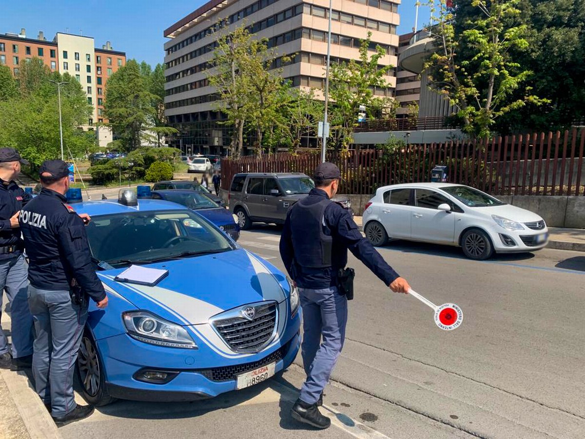 umbriaOn's tweet card. La vittima ha riportato lesioni giudicate guaribili in 30 giorni. L'operatore, con compiti di portierato, ha numerosi precedenti