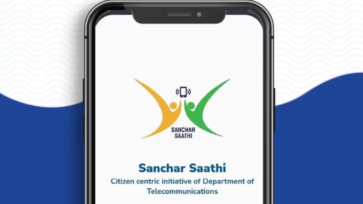 sunandavashisht's tweet card. Mandatory Pre-Installation Of Sanchar Saathi App Removed By Government