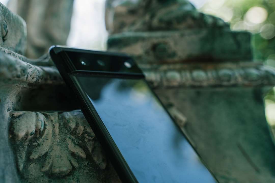 alloftopdotcom's tweet card. Google launches the Android 16 QPR2 update for over 20 Pixel models, signaling a move towards more frequent OS updates and promising quicker feature access for all Android users.