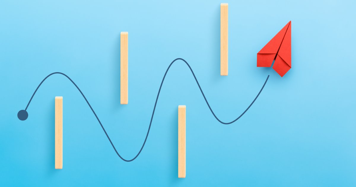 HBPCorpLearning's tweet card. When it comes to data and intuition, leaders shouldn't favor one over the other, especially in today's dynamic...