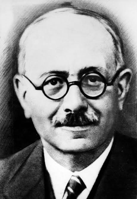 RMBLF's tweet card. Marc Bloch et Les Rois thaumaturges, 1924-2024Mentalités et anthropologie historique, un siècle après 12-14 décembre 202412-13 décembre > Université Lyon 2, amphi Laprade, bât. Clio14 décembre &…