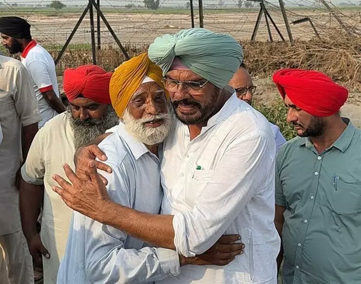 I_DailyNews's tweet card. 40-km stretch to aid Army, BSF and rural residents; project fulfills decades-old demand in border region.