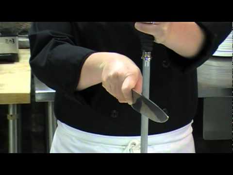 BladeRunSharp's tweet card. Techniques 101 - Honing Your Knives