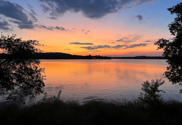 ATXAggregator's tweet card. Racing Against Time: Williamson County’s Water Crisis and Texas’s $154 Billion Challenge In one of America’s fastest-growing regions, the race between population boom and water in…