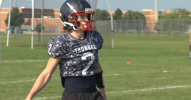 Tweet card summary image