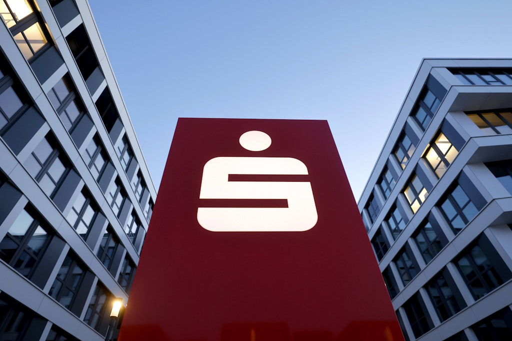 WitzlebenFlavio's tweet card. Nach einer Kontokündigung sieht der Journalist Flavio von Witzleben einen „Versuch der Einschüchterung“. Er klagt gegen die Sparkasse Karlsruhe und spricht von einer existenziellen Bedrohung seiner Ar