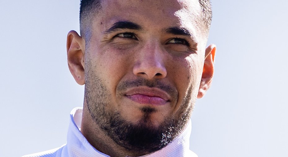 soder_om's tweet card. Sergio Peña straffades med "disciplinära åtgärder" av Malmö FF. Enligt Aftonbladet fick han en månadslön indragen.