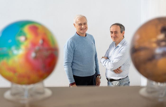 Technology_LR's tweet card. What does electrical activity and dust storms on Mars have in common? This is what a recent study published in Nature hopes to address as a team of scienti | Space