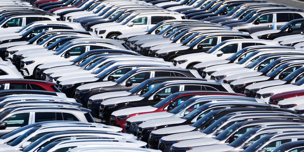 wcax's tweet card. President Donald Trump is expected to announce a proposal Wednesday to weaken vehicle mileage rules for the auto industry.