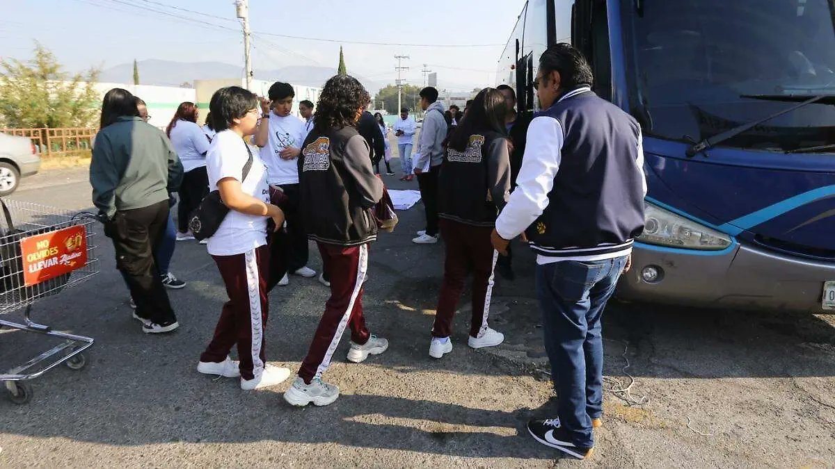 ElSoldeHgo's tweet card. Hidalguenses viajan a Tampico con proyectos destacados que buscan lograr acreditaciones internacionales