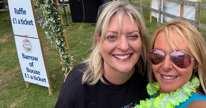 Tweet card summary image