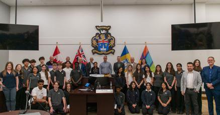 Tweet card summary image