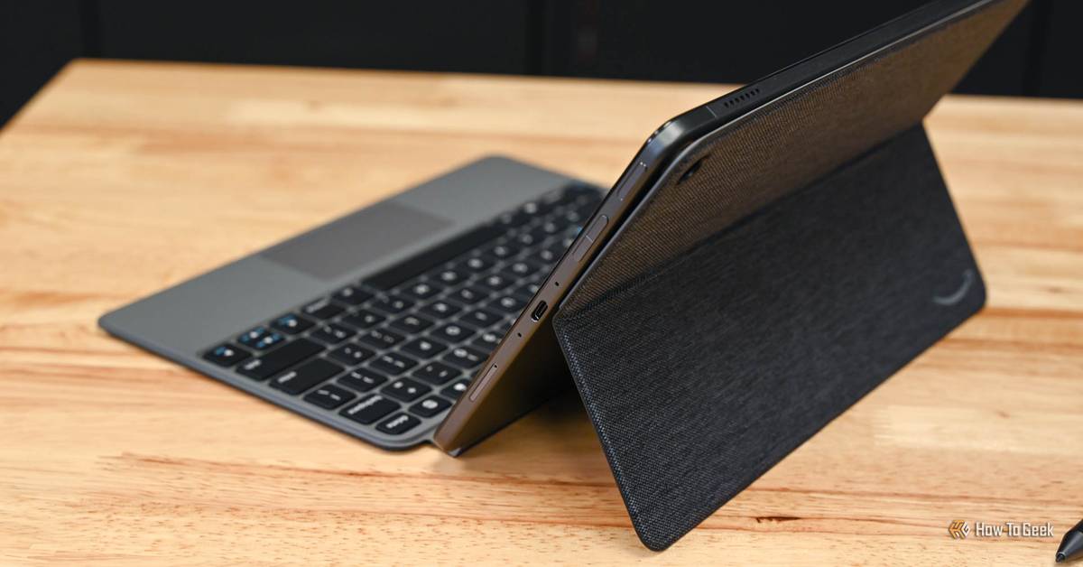 howtogeek's tweet card. One simple port can unlock your tablet's hidden potential.