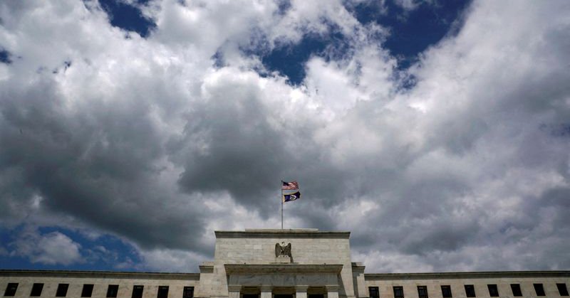 🚨 INVESTING : "La FED riduce i tassi per la terza volta quest'anno, ma Powell alza le aspettative per ulteriori tagli"