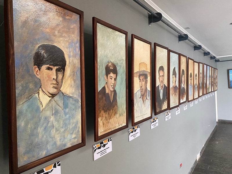 ContrapoderCH's tweet card. Falleció Alejandro Bustos, "el Colorín", reconocido por ser el único sobreviviente del fusilamiento en el fundo Collipeumo de Paine, perpetrado por empresarios, civiles y carabineros, entre ellos,...