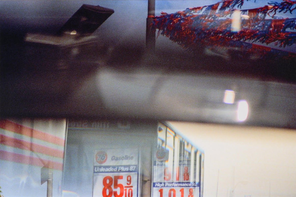 daniel_dsj2110's tweet card. None of the following receives a substantive assessment in When the Clock Broke: NAFTA, Newt Gingrich, Bill Clinton’s presidency, the Republican Party’s 1994 “Contract with America,” Monica Lewinsky,...