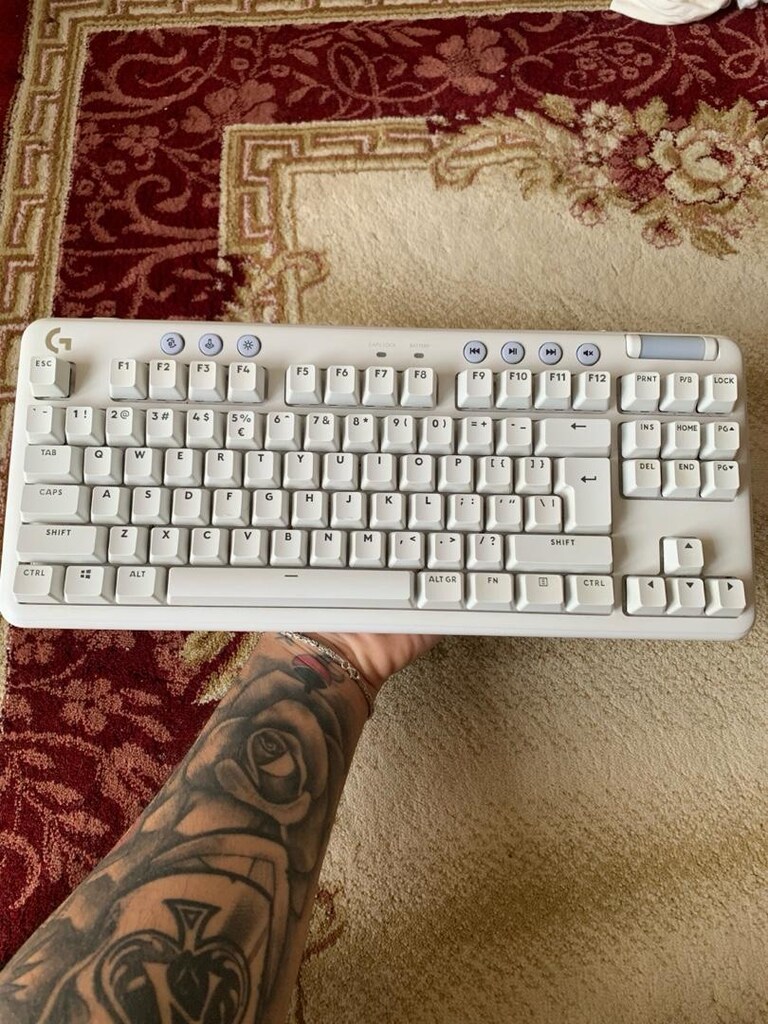 souvcs's tweet card. LOGITECH KLAVYE G715 brown tactile switch letgo’dan taksitle satın al, kargoyla gelsin!