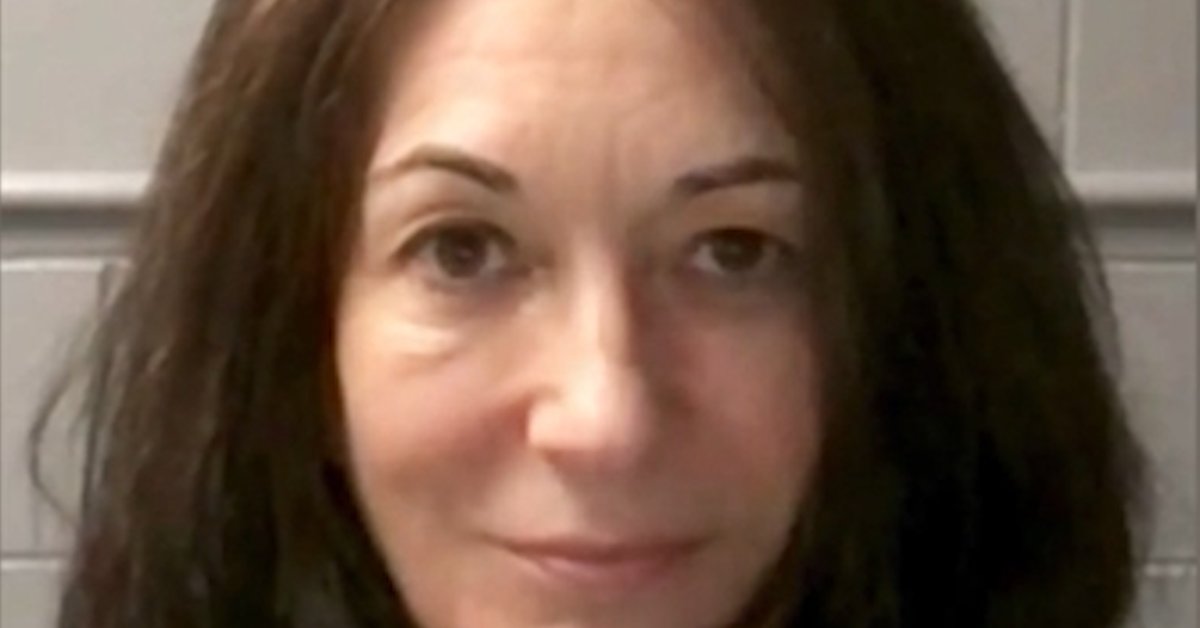 TulipPenney's tweet card. Ghislaine Maxwell, Jeffrey Epstein's former girlfriend who was convicted of recruiting young girls into sex...