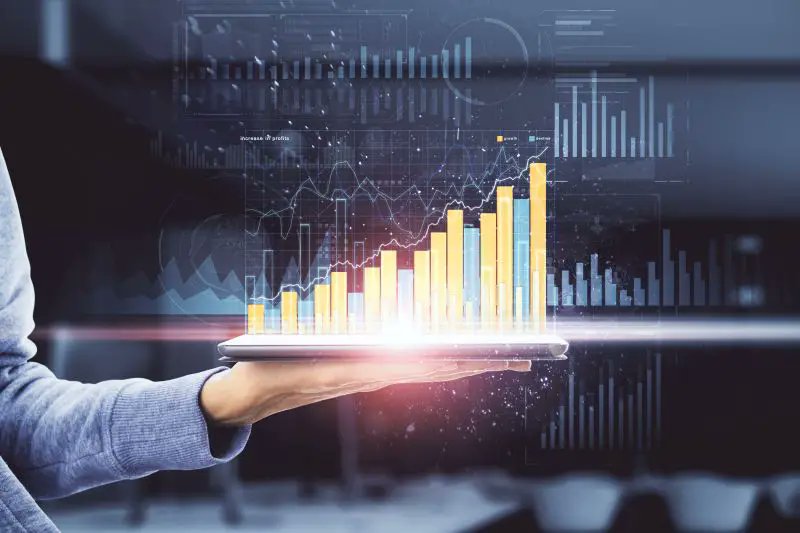 Hinshelwood_S's tweet card. Unlock growth with data-driven decision-making. Learn how analytics and AI enhance efficiency, customer experiences, and revenue in modern digital marketing.