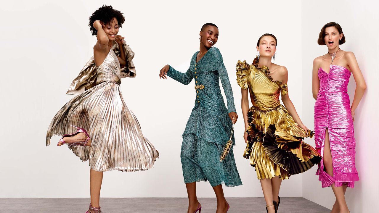 TheClothesTree's tweet card. On your marks, get set, sparkle.