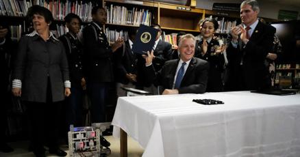 MrYongpradit's tweet card. Gov. Terry McAuliffe signed legislation Monday that calls for the state’s Board of Education to incorporate computer science, computational thinking and computer coding into Standards of Learning...