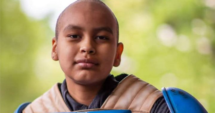 Tweet card summary image