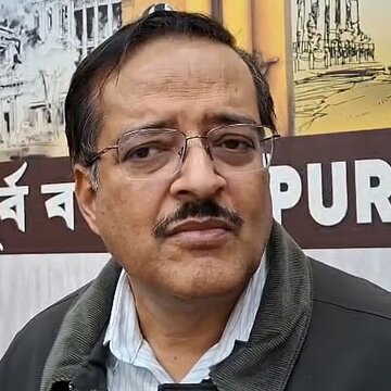 Samachareisamay's tweet card. BLO को डिजिटाइजेशन के दौरान बार-बार फॉर्म चेक करने के निर्देश दिए गए हैं।