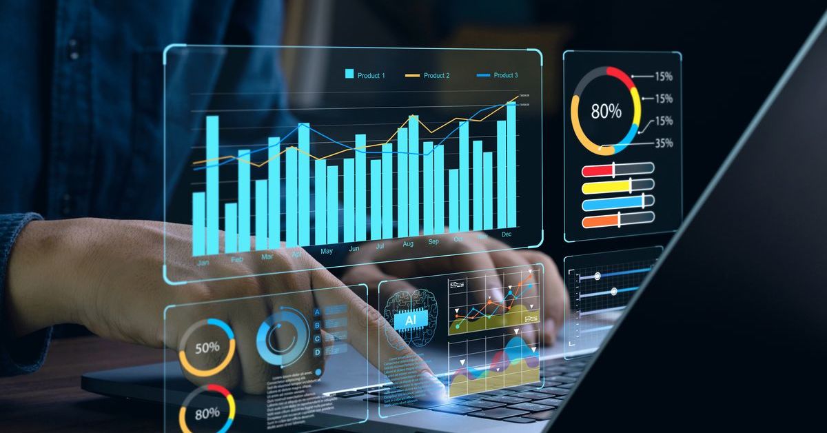 techtarget_itm's tweet card. 大手ベンダーが発表する公式動画を見たい、しかし時間がない、英語だから難しそう。そんな忙しいユーザーに、サクッと動画を理解できるコンテンツを紹介する。今回はAWSのCEOが登壇した基調講演を取り上げる。