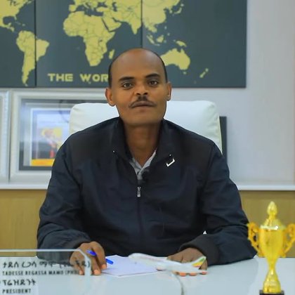 Tweet card summary image