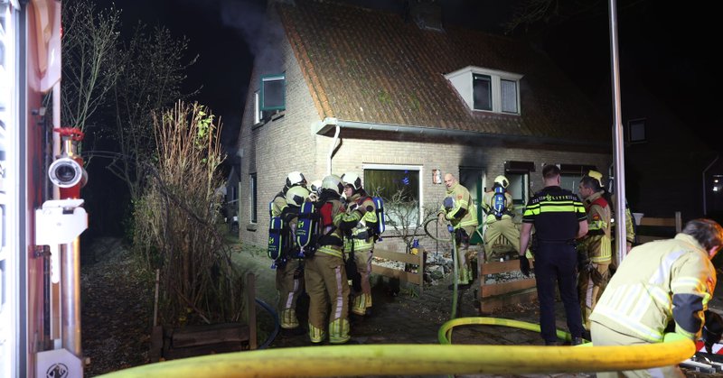 Grote brand in Driebergse woning; vijf gewonden naar ziekenhuis
