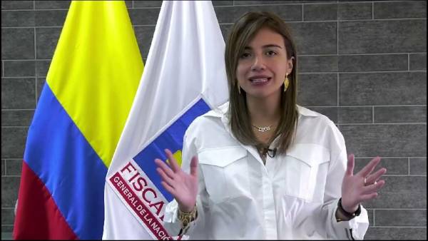 HELIODOPTERO's tweet card.  La controvertida fiscal Luisa Obando presentó su segunda renuncia, alegando sufrir desarreglos mentales severos. Obando se desempeñaba en provisionalidad como Fiscal Delegada ante el Tribunal de...