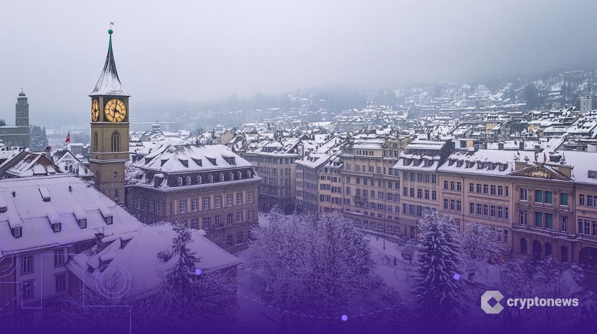 LiraMmo's tweet card. Switzerland will delay sharing crypto tax data with foreign authorities until 2027, even as the legal framework takes effect in 2026.